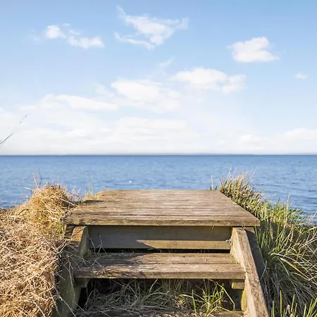 Hébergement de vacances Front In With Wifi